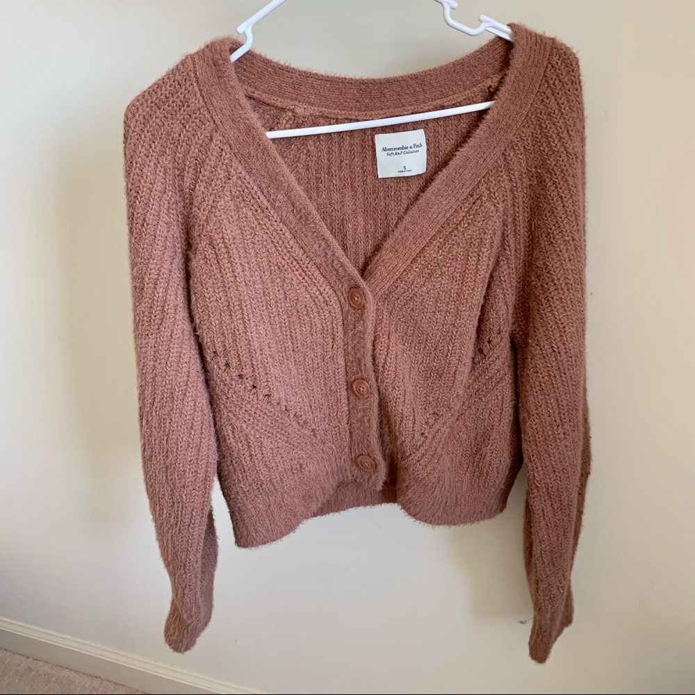 Abercrombie chenille cropped cardigan